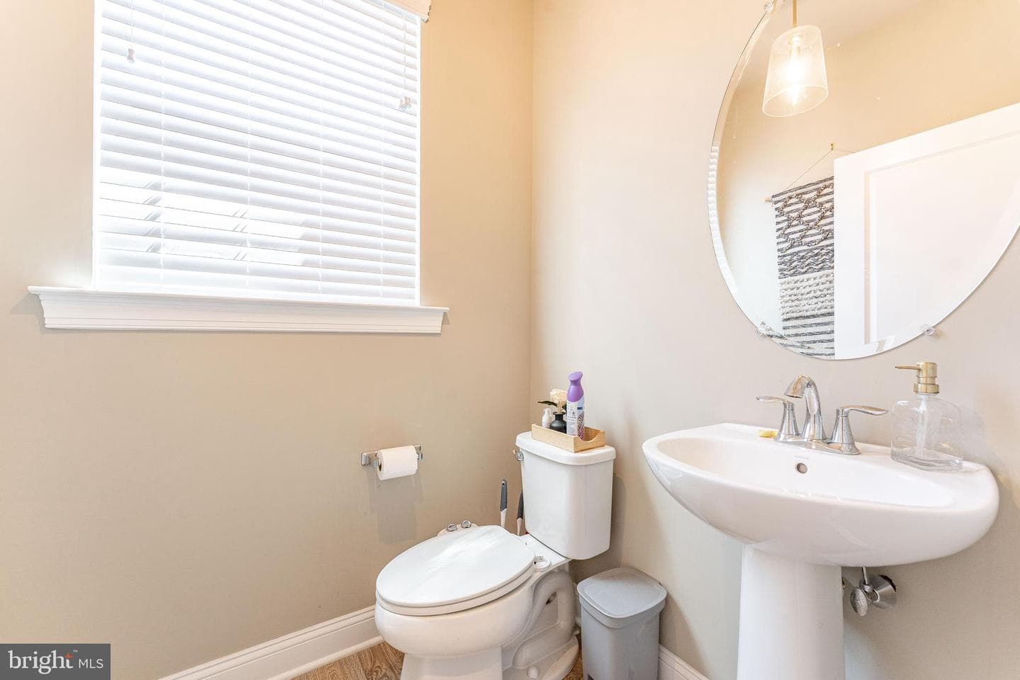 187 Larrabee Way photo 23