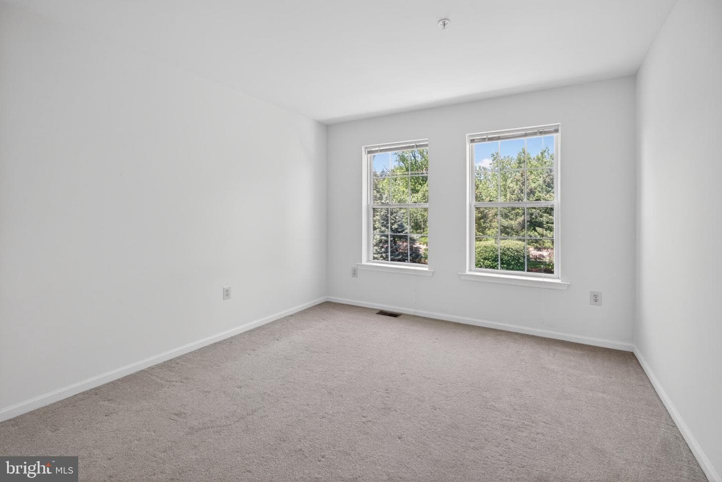18 Trent Lane #18 photo 18