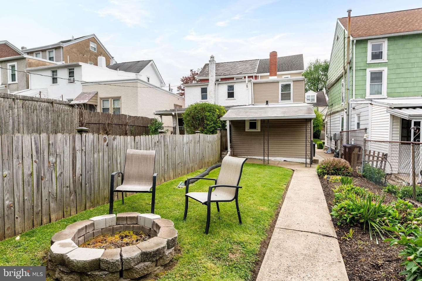 232 W 5th Avenue photo 25