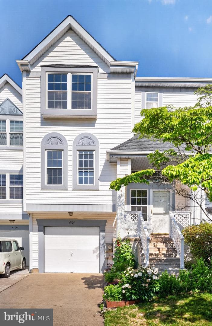 4101 Quaker Court, North Wales