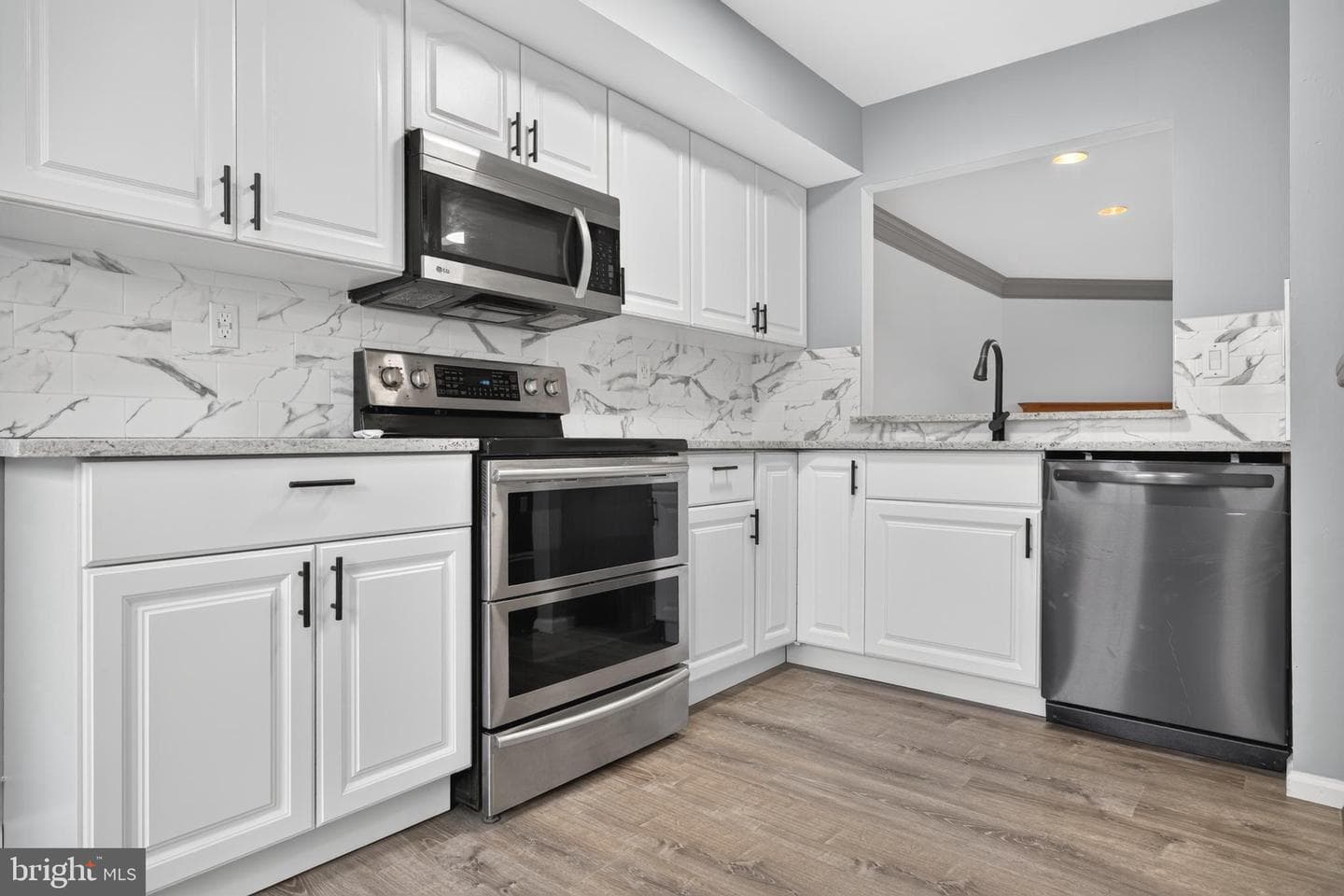 4101 Quaker Court photo 6
