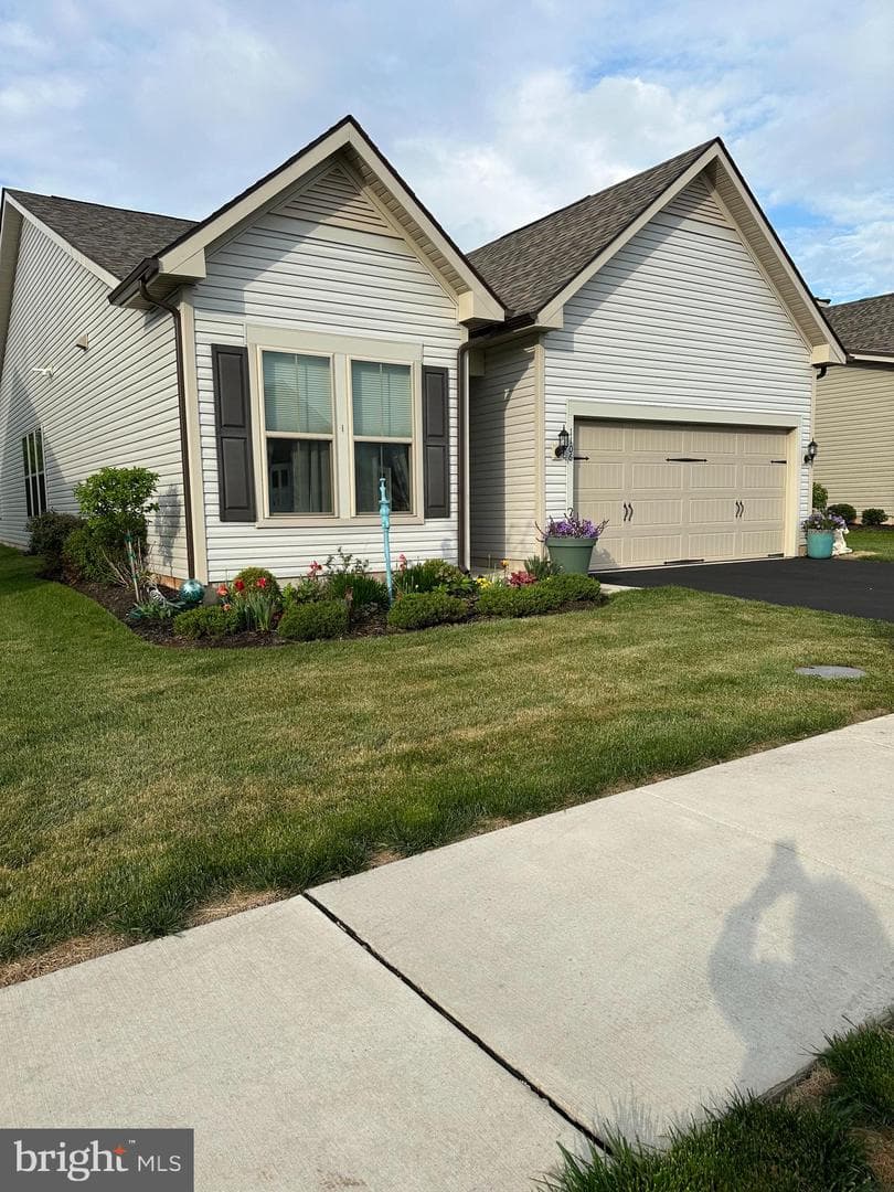 1106 Hill Street photo 2