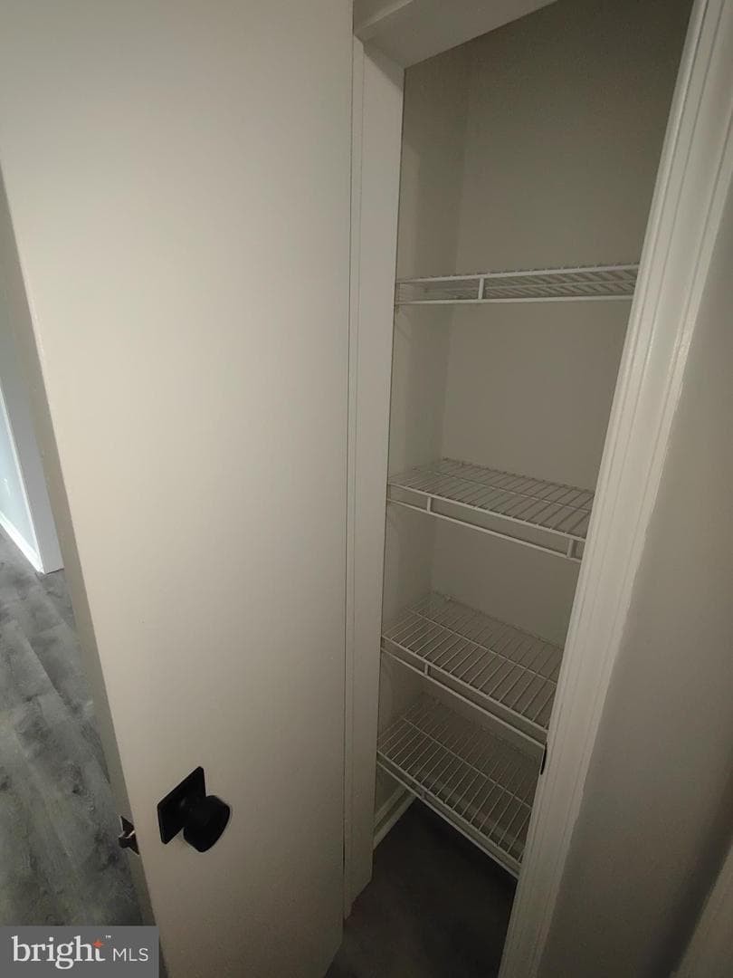 138 Houston Avenue photo 26