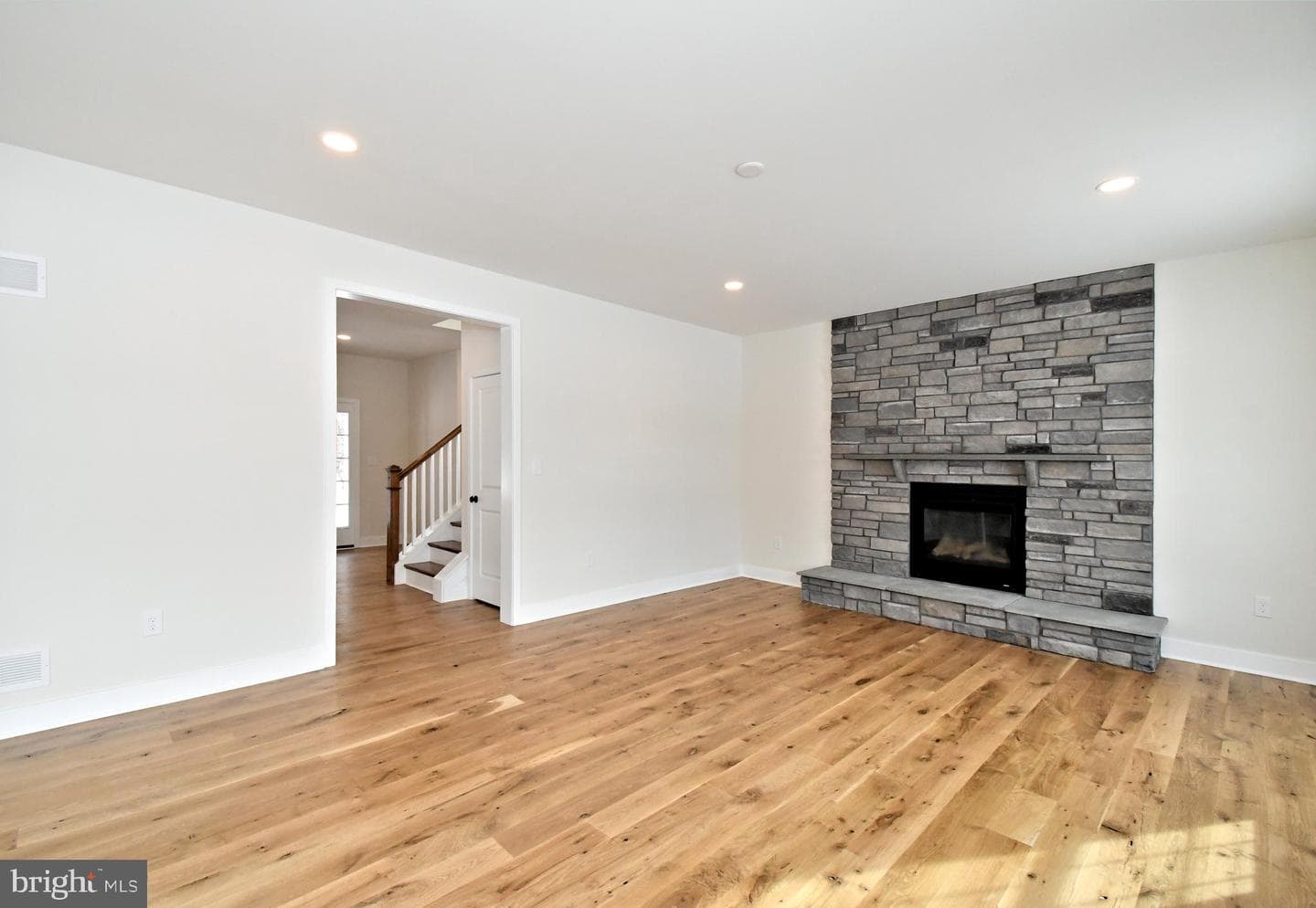 208 Schwenk Rd photo 14
