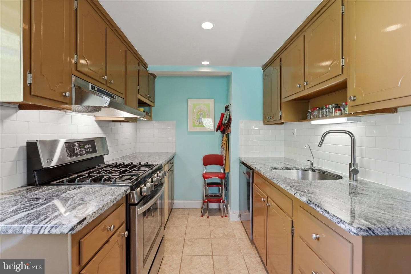 113 Belmont Avenue photo 7