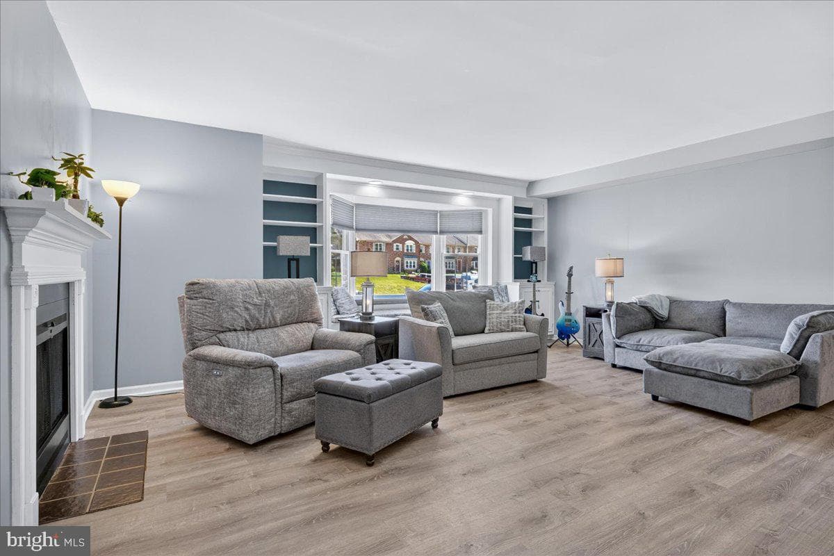 560 Susan Drive photo 10