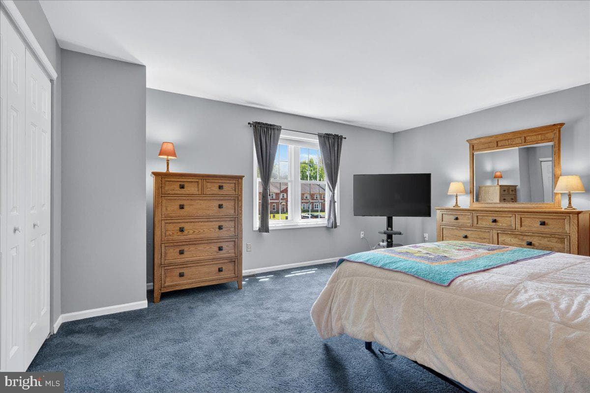 560 Susan Drive photo 22
