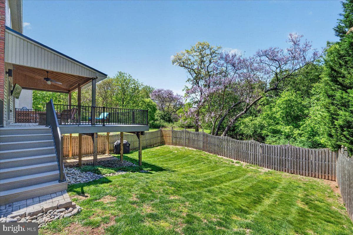 560 Susan Drive photo 41