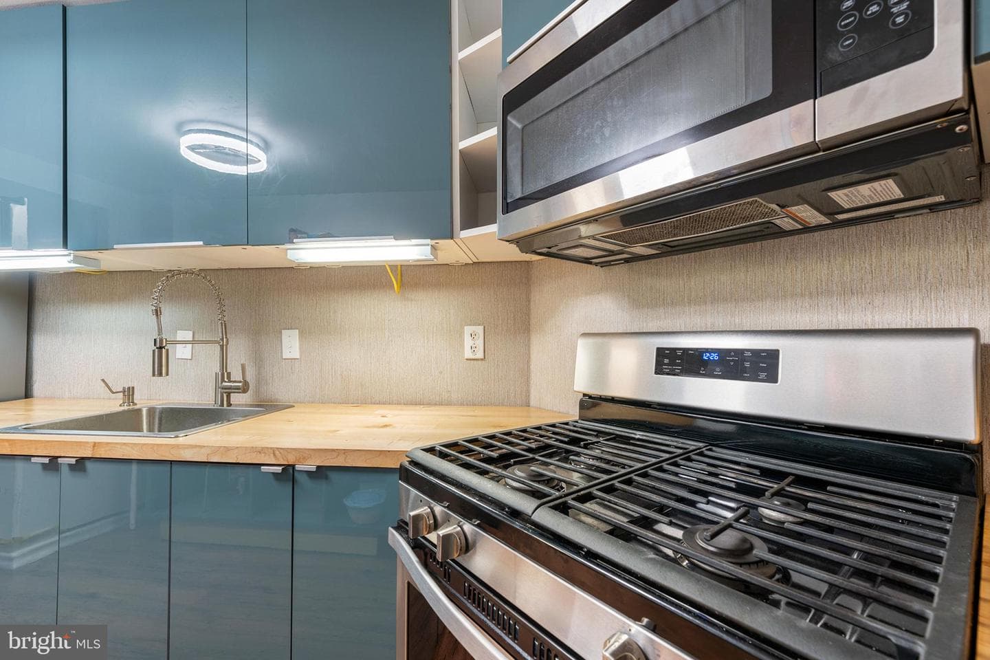 100 West Avenue #301-S photo 4