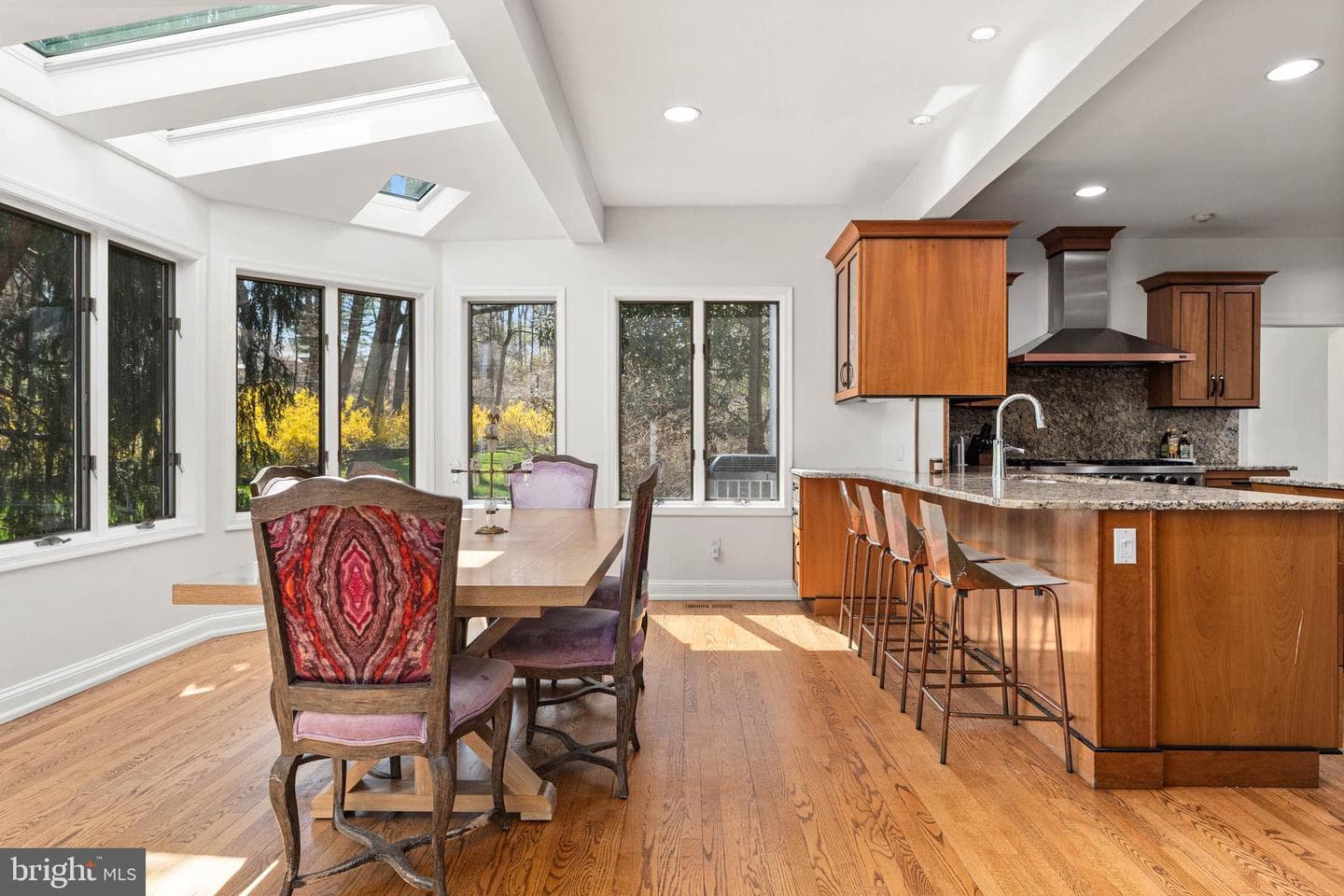 1075 Green Valley Road photo 24