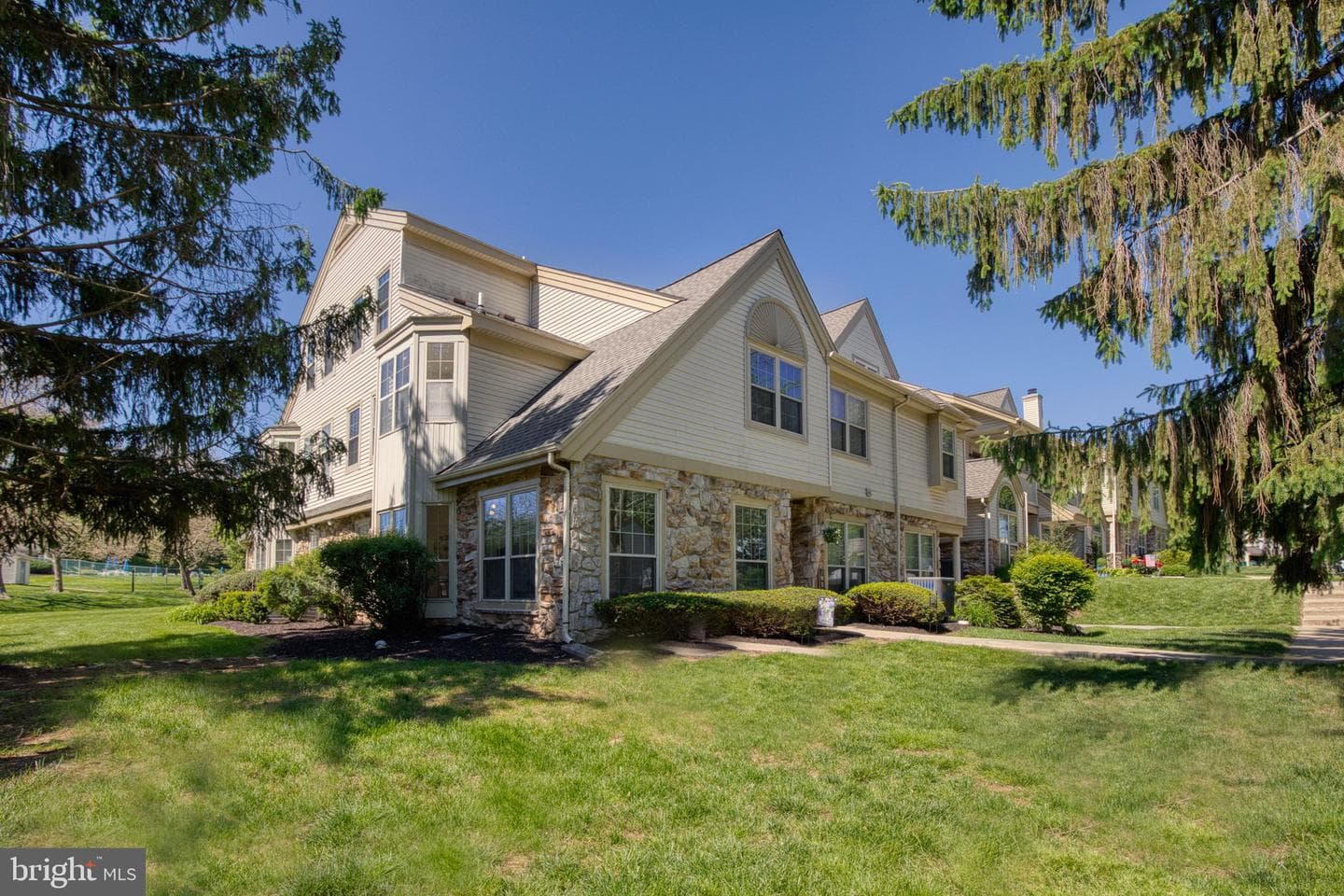 1408 Stratford Court #condo 1408 photo 29