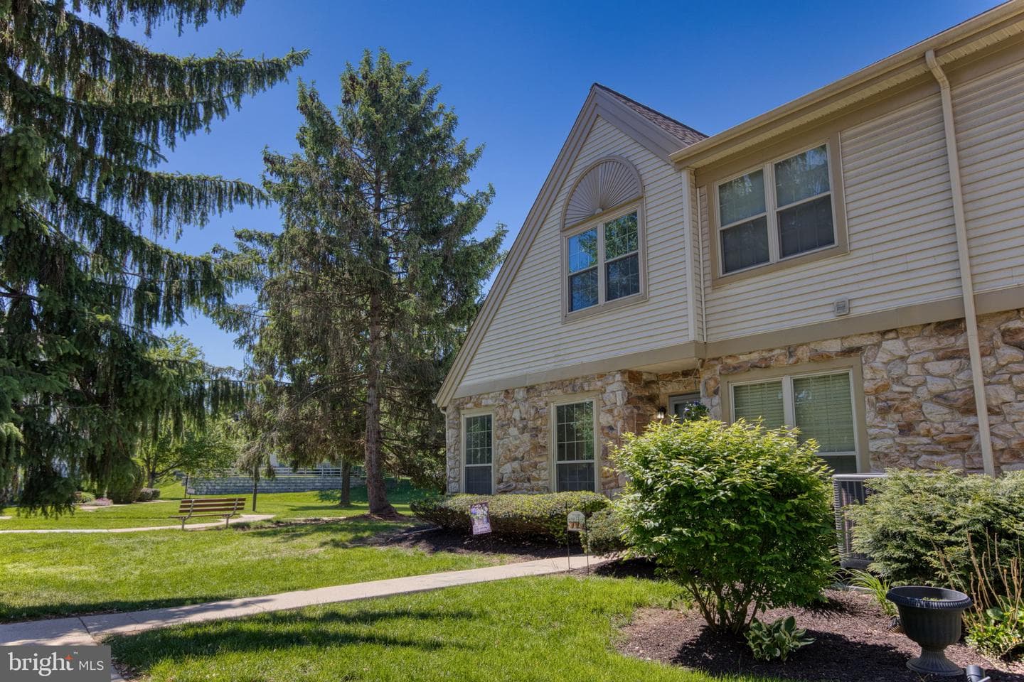 1408 Stratford Court #condo 1408 photo 30