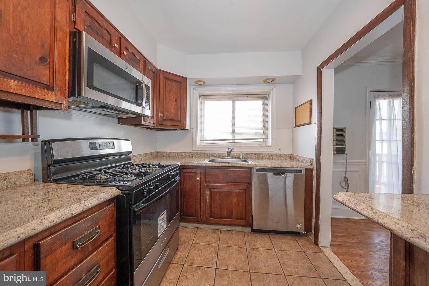165 Stoneway Lane photo 21