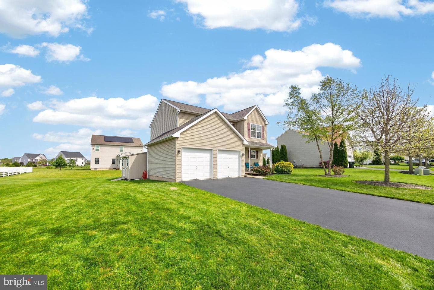 35 Westbury Drive photo 3