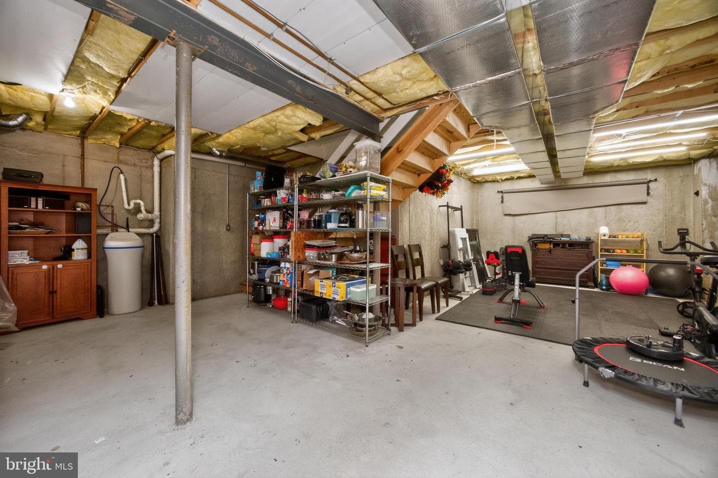 35 Westbury Drive photo 34