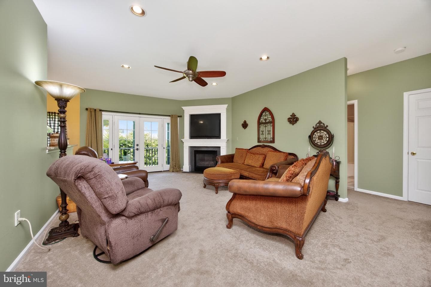 105 William Road photo 16