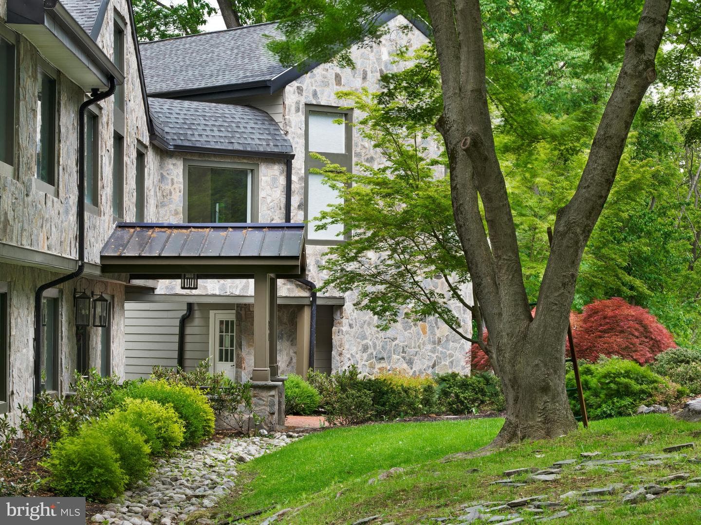 50 Fairview Road photo 68