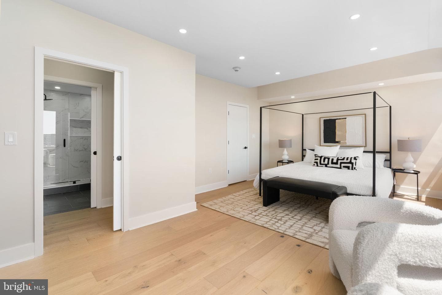 50 Belmont Avenue #1016 photo 19