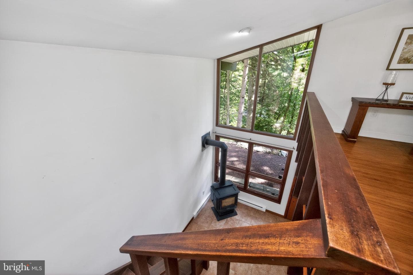 302 Gypsy Lane photo 25