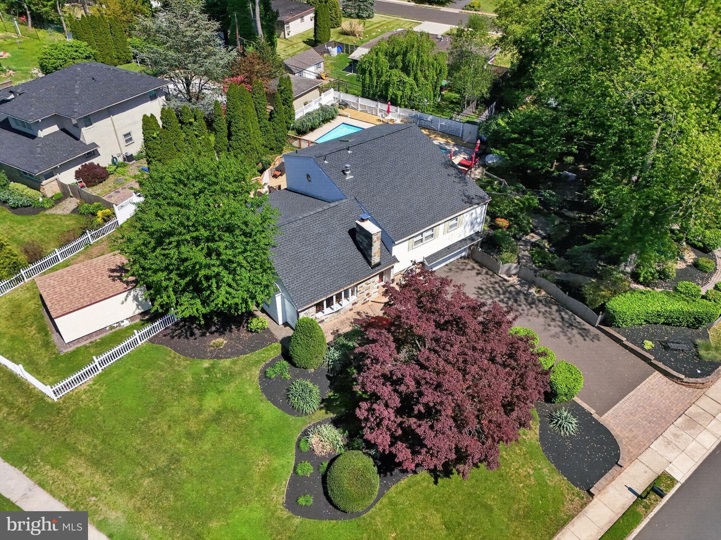 821 Beverly Road photo 36