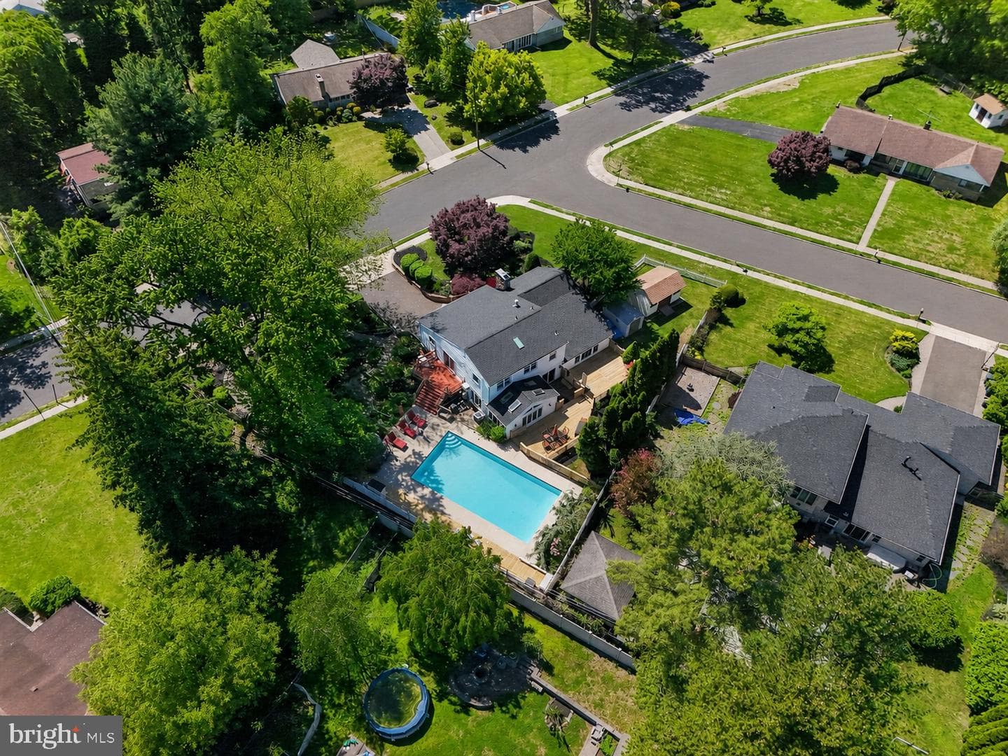 821 Beverly Road photo 37