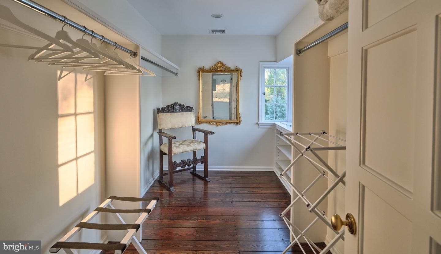 617 Harriton Road photo 25