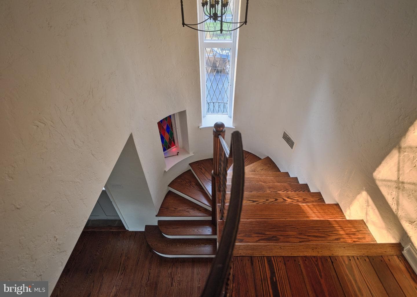 617 Harriton Road photo 27