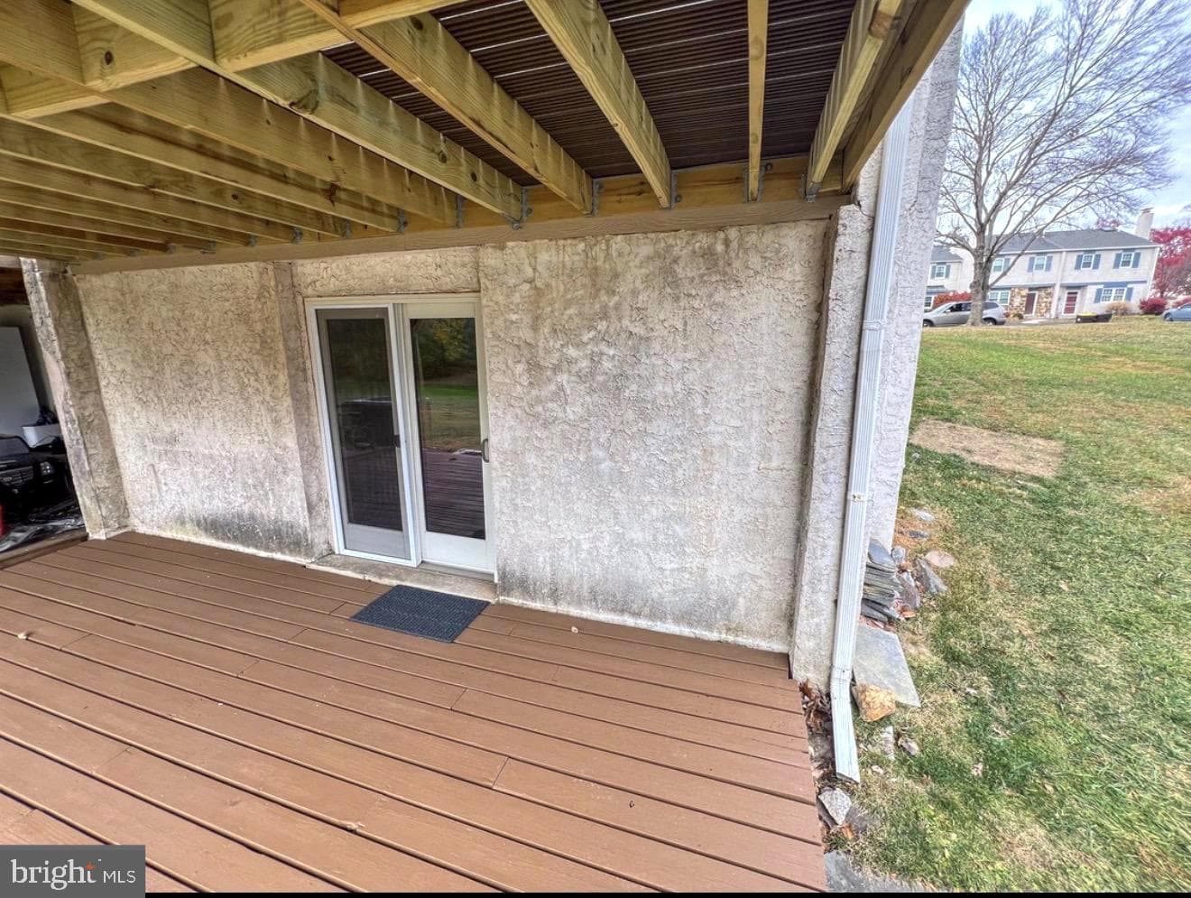 279 Lawndale Avenue photo 24