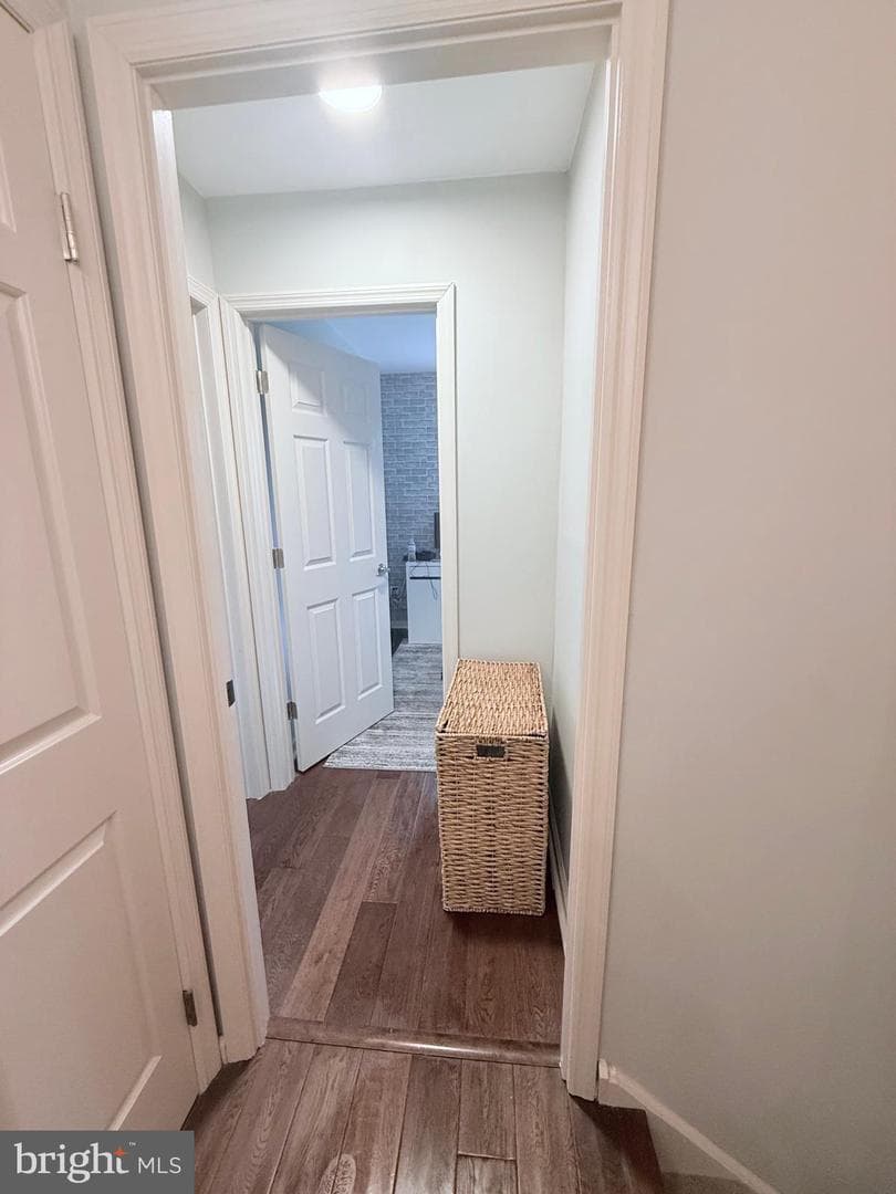 279 Lawndale Avenue photo 31