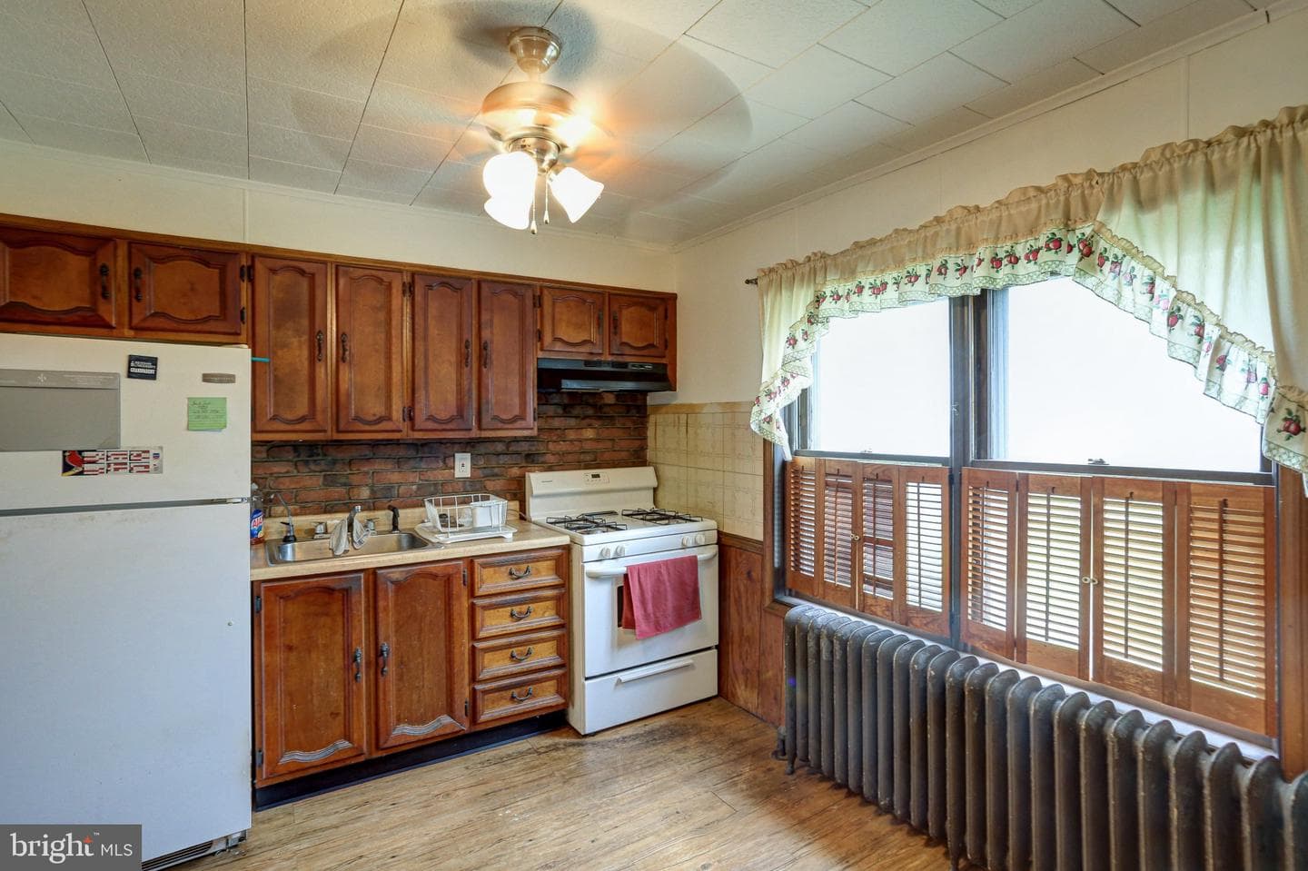 123 S Price Street photo 6