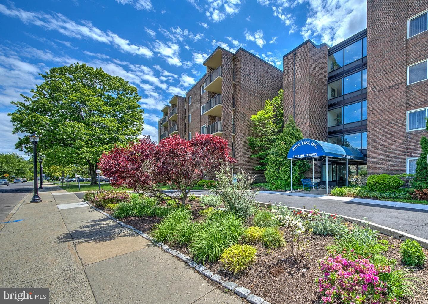 1570 The Fairway #312 E photo 33