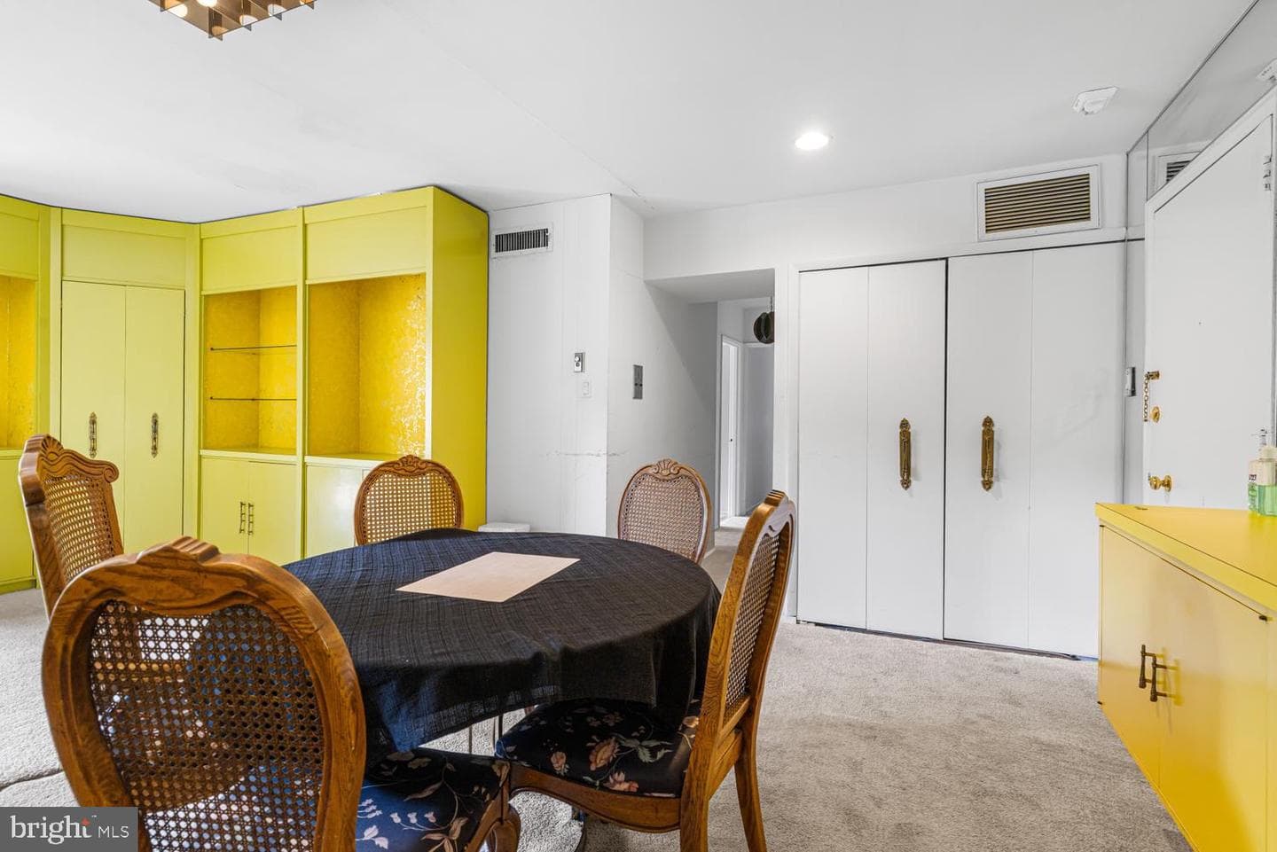 1610 The Fairway #510w photo 9