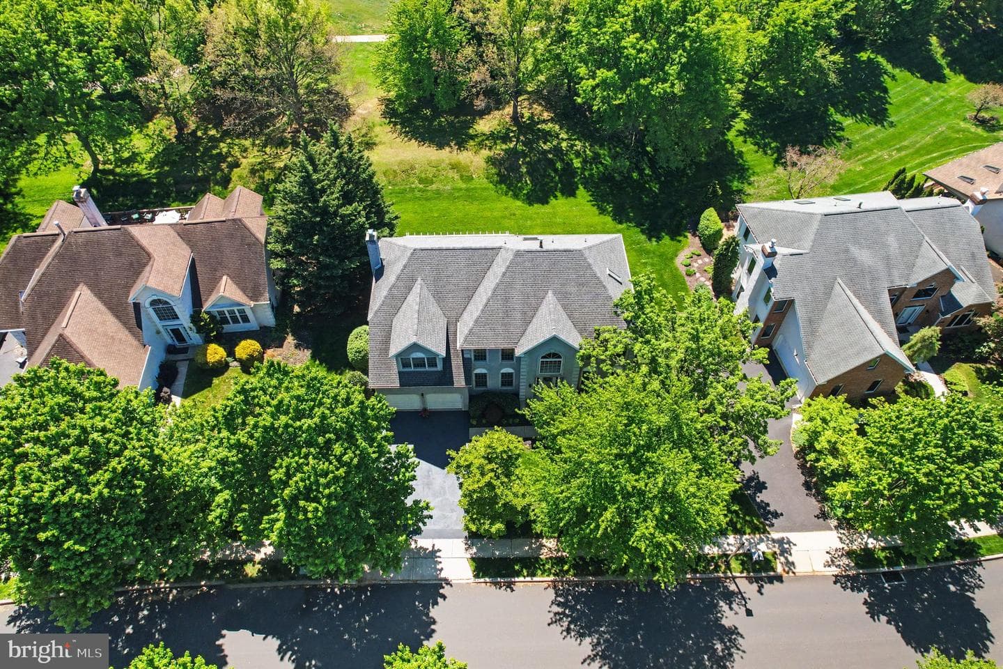 153 Country Club Drive photo 41