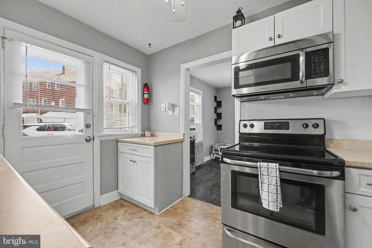 811 Spruce Street photo 10