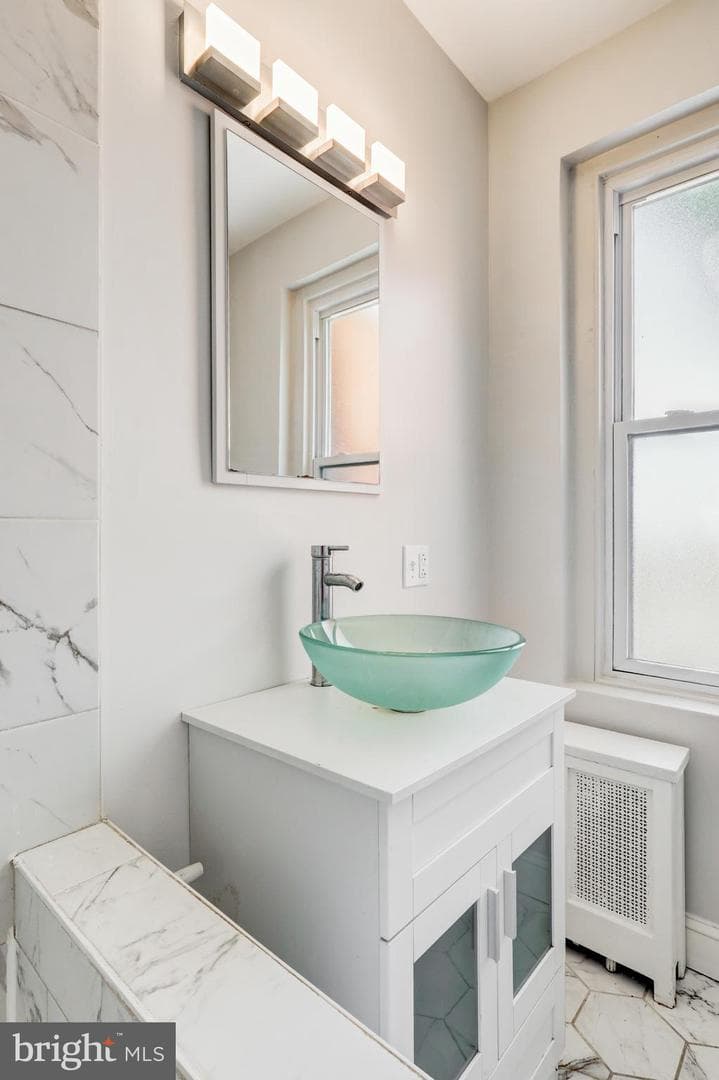 1218 W Airy Street photo 20