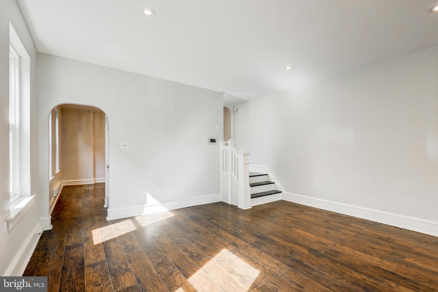 1218 W Airy Street photo 4
