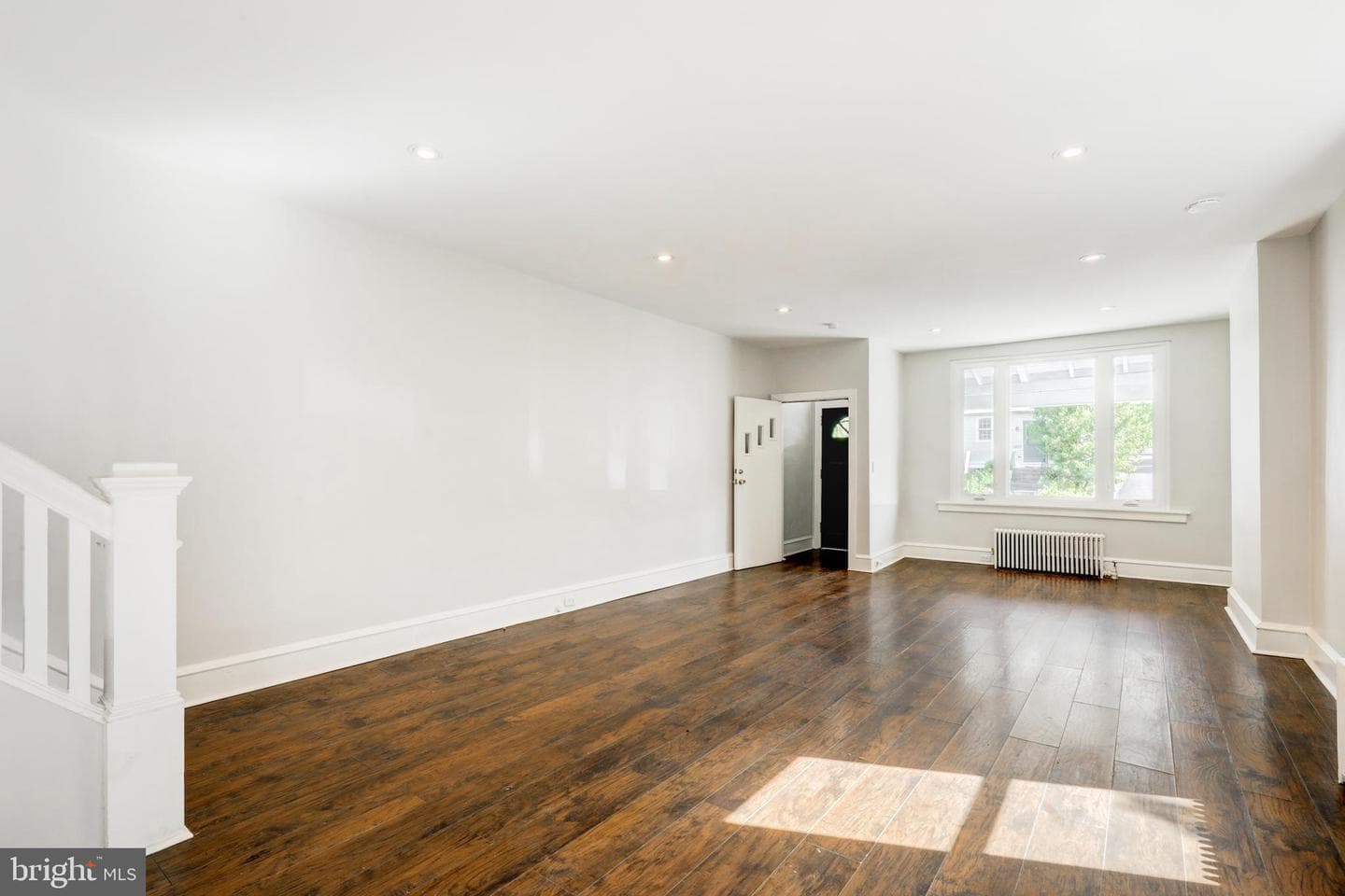 1218 W Airy Street photo 5