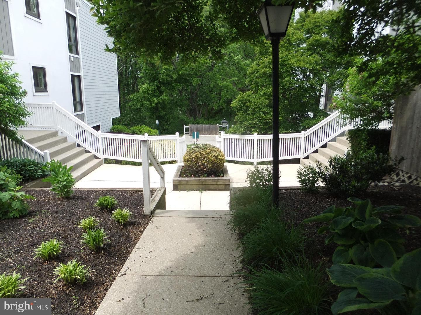 1750 Oakwood Terrace #8f photo 41