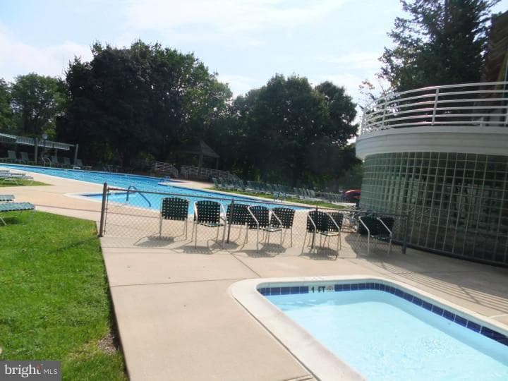 1750 Oakwood Terrace #8f photo 58