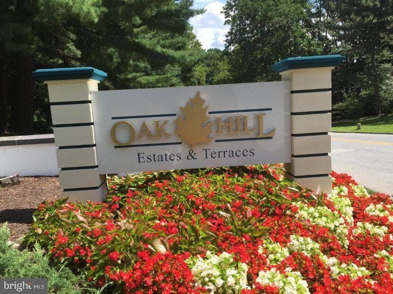 1750 Oakwood Terrace #8f photo 64