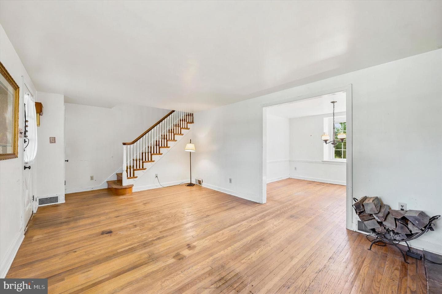 724 Johns Lane photo 3