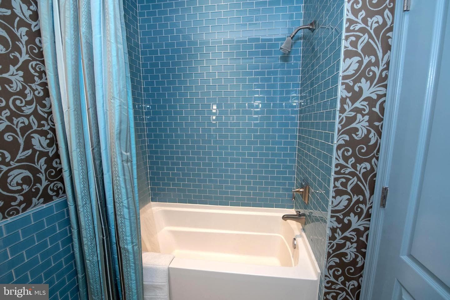 434 Carson Terrace photo 25