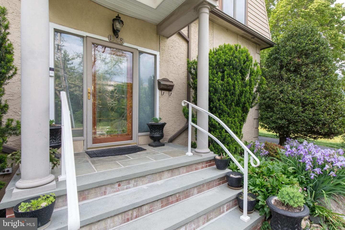 1328 Highland Avenue photo 4
