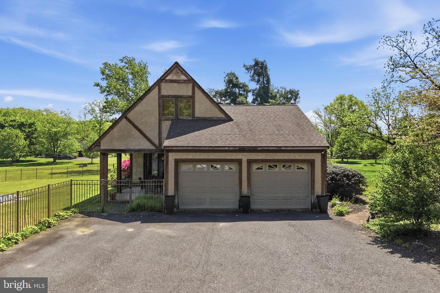 2045 Adams Road photo 6