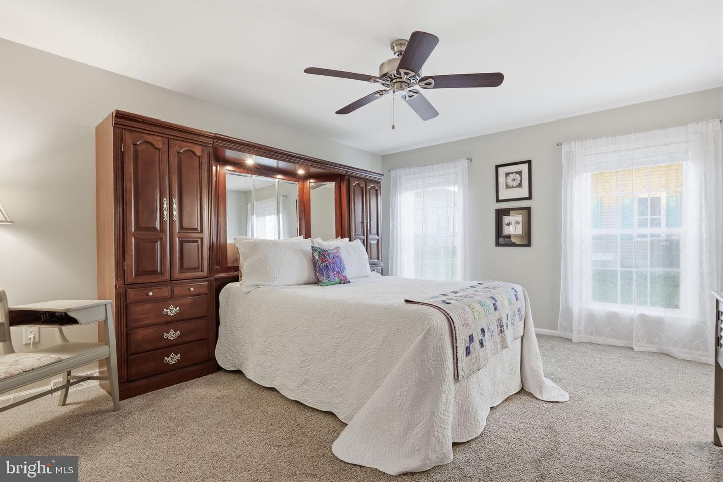 423 Delphinium Way photo 21
