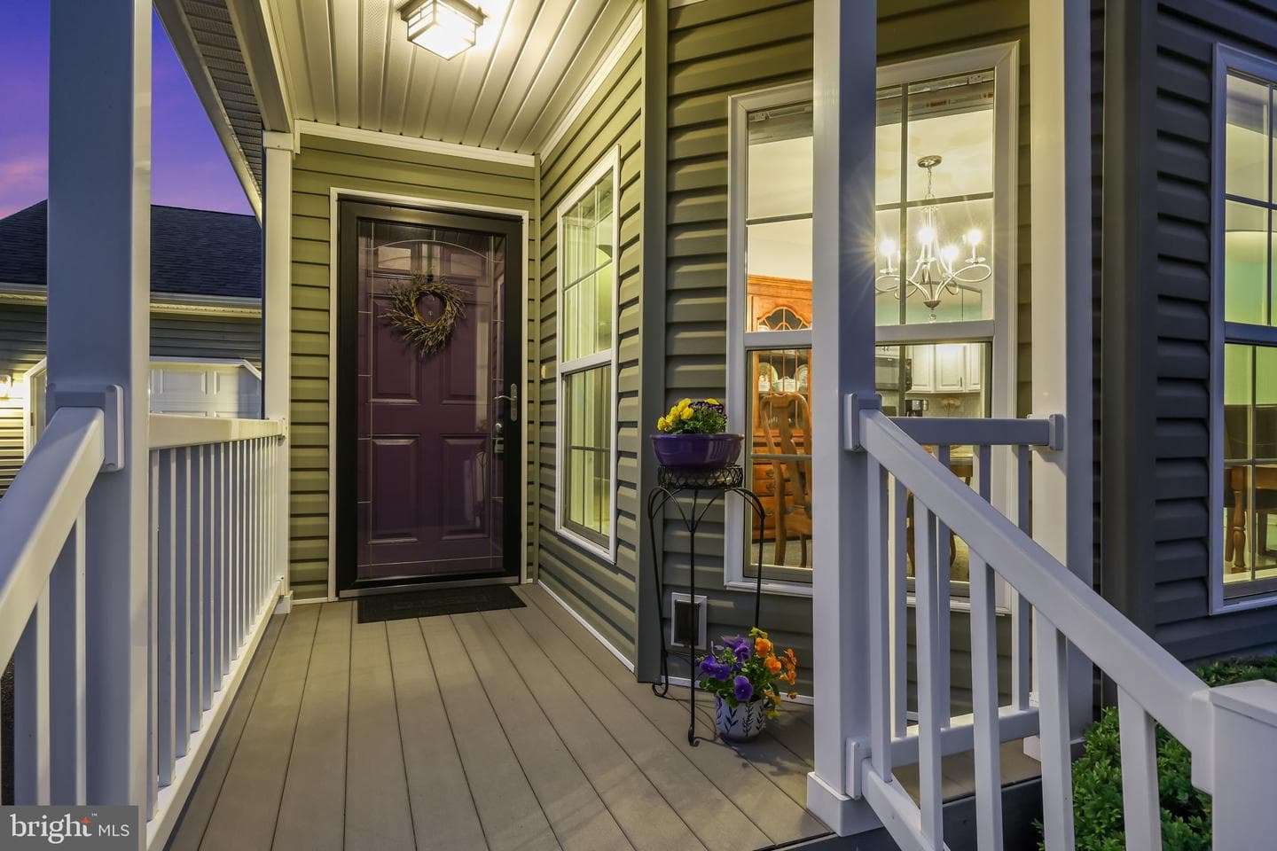 423 Delphinium Way photo 4