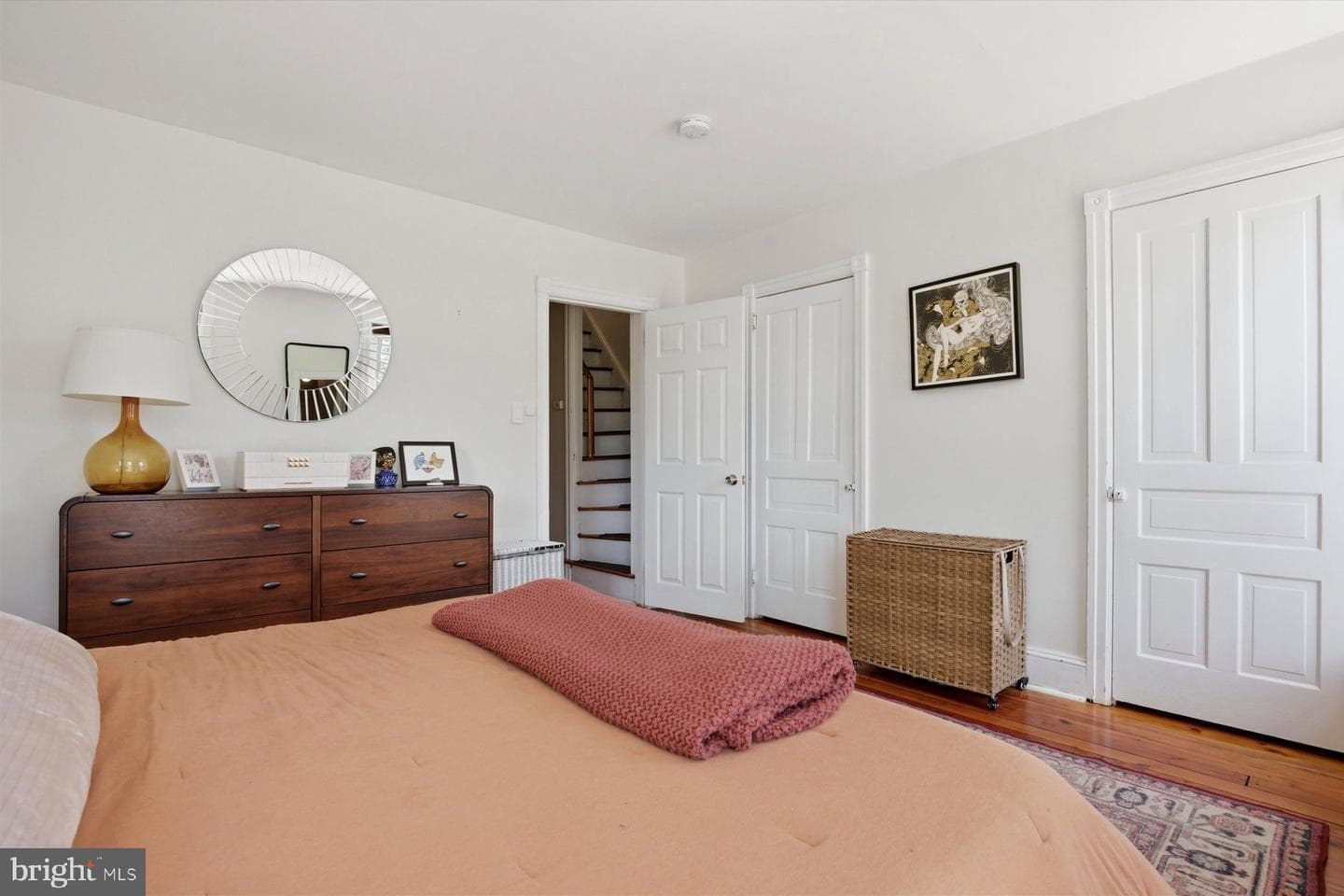 312 W Walnut Street photo 13