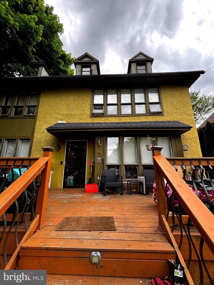 6 Hampton Terrace photo 3