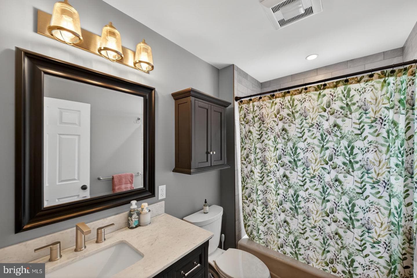 210 Jordan Drive photo 46