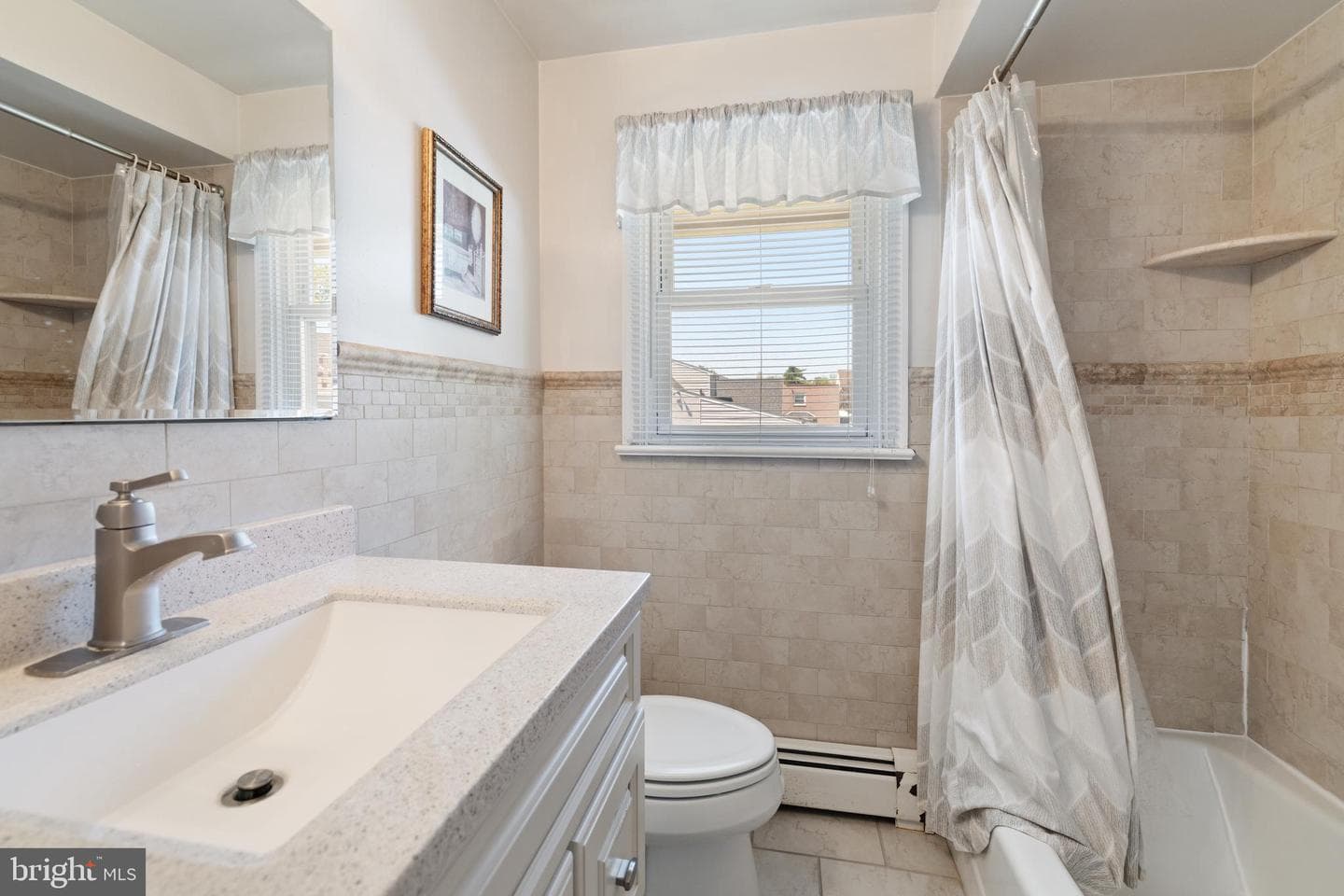423 Jefferson Street photo 16
